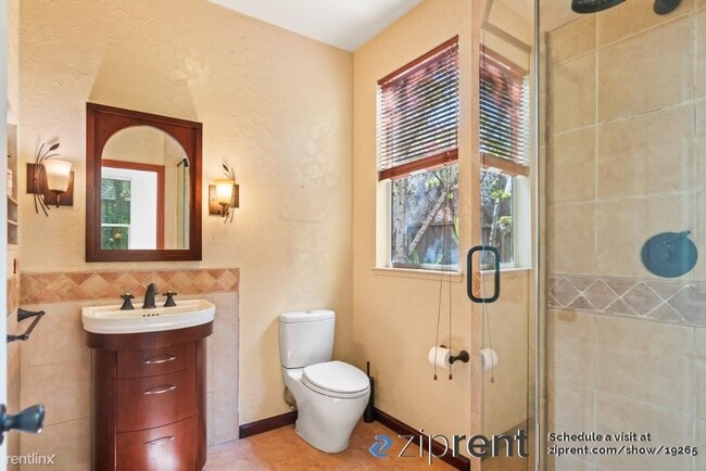 Building Photo - 2 br, 3 bath House - 937 Nobel Drive, Sant...