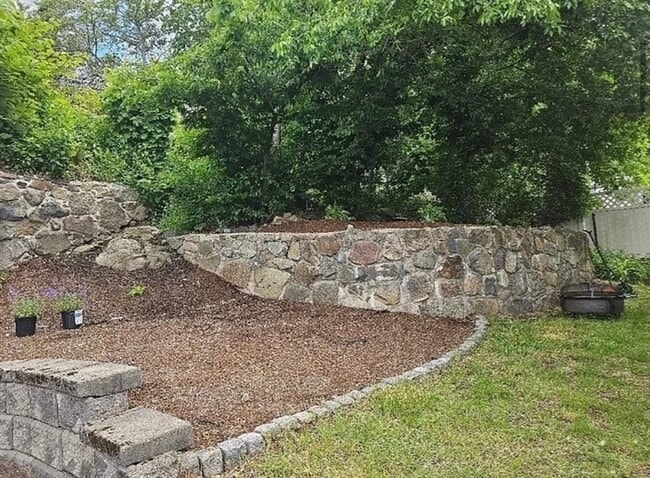 Building Photo - 23 Ingalls Terrace