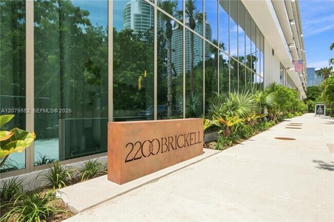 Building Photo - 2200 Brickell Ave