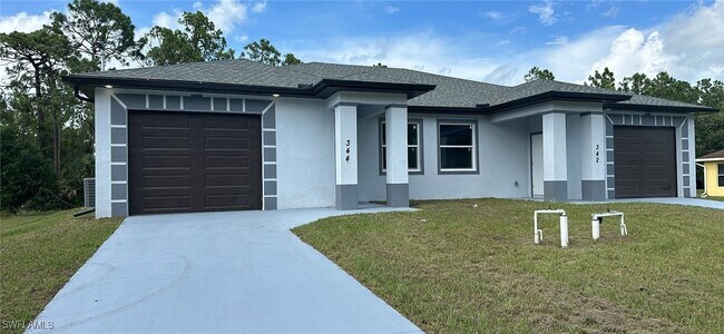 Primary Photo - 344 Rockland St