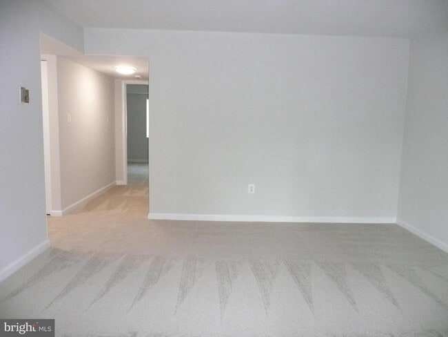Building Photo - 1520 Northgate Square