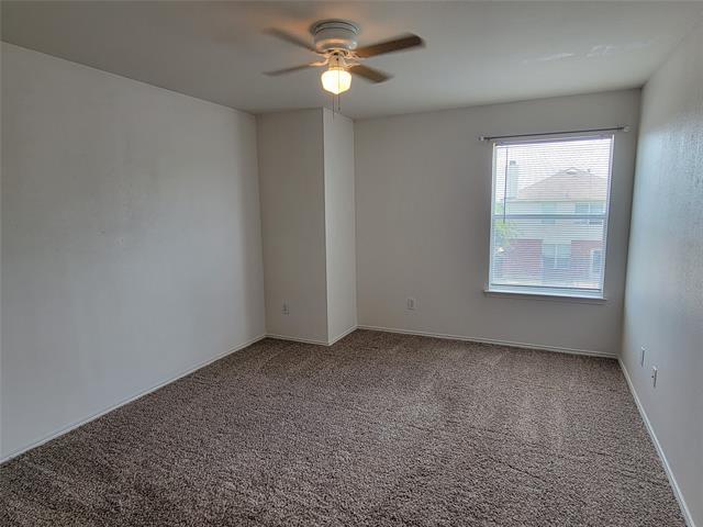 Building Photo - 1332 Pepperidge Ln