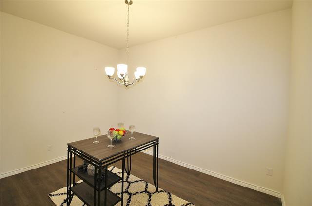 Building Photo - 4130 Ellinger Dr