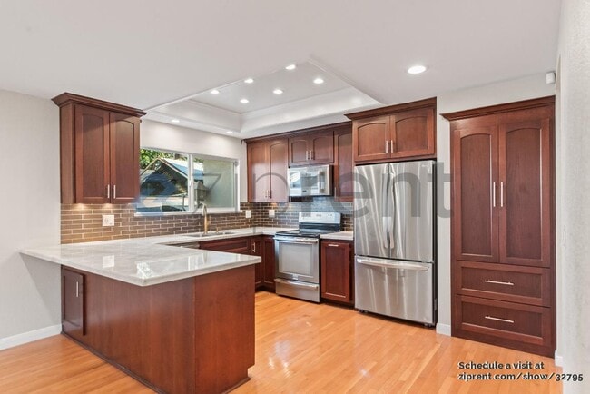 Building Photo - 34348 Atteridge Ct