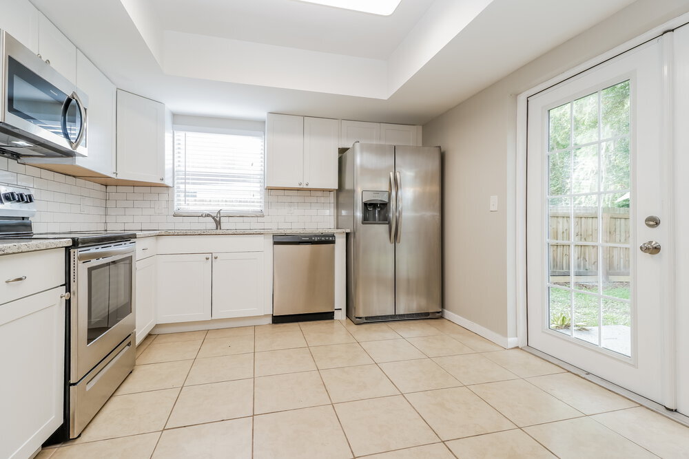 Building Photo - 16314 Caliente Pl