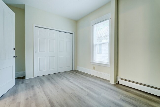 Building Photo - 416 Gregory St