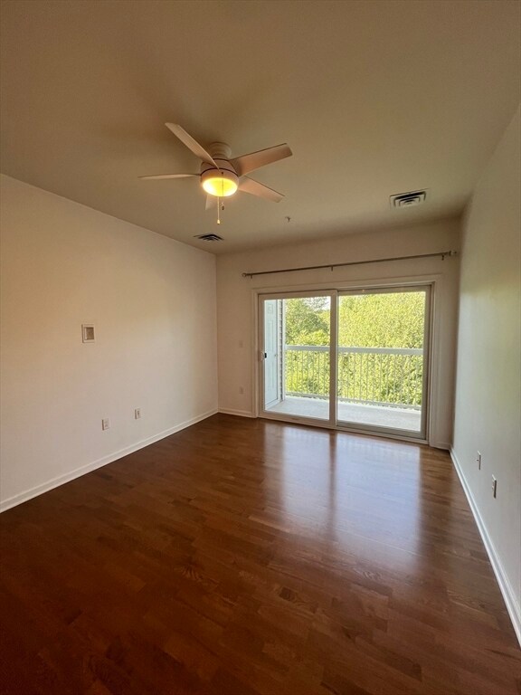 Building Photo - 110 Trotter Rd