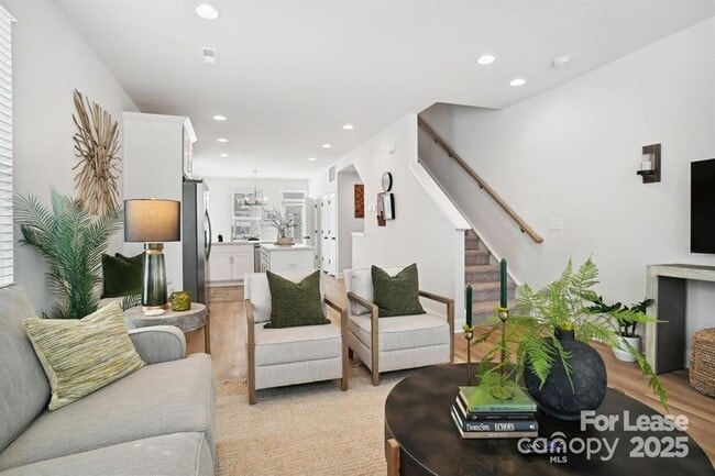 Building Photo - 6134 Wilora Lake Rd