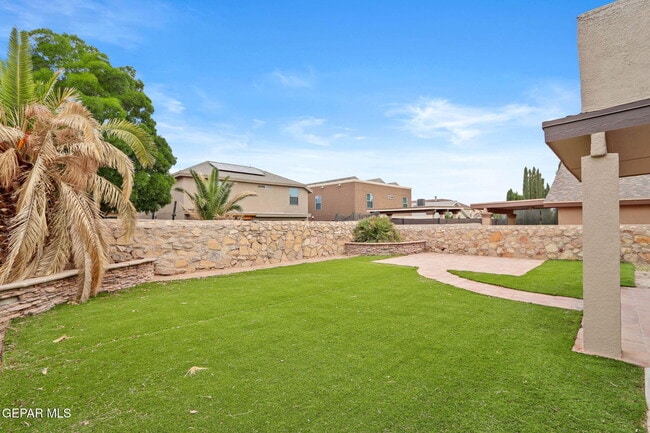 Building Photo - 12564 Paseo Alegre Dr