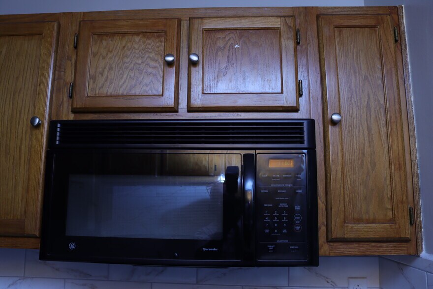 Building Photo - 1057 Stones Throw Dr NW