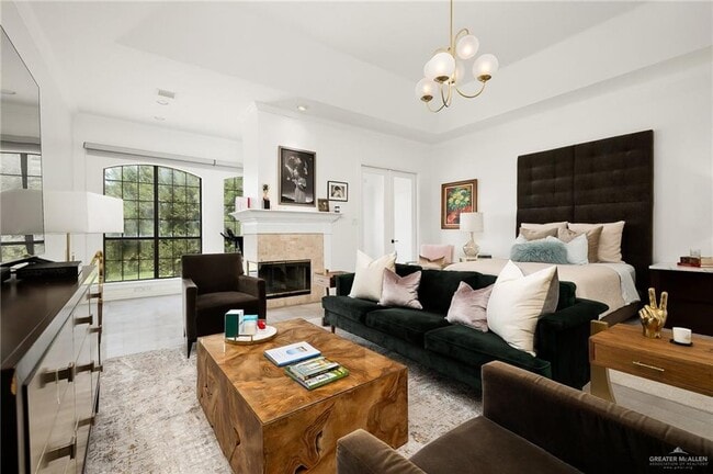 Building Photo - 21 Sabine Ct