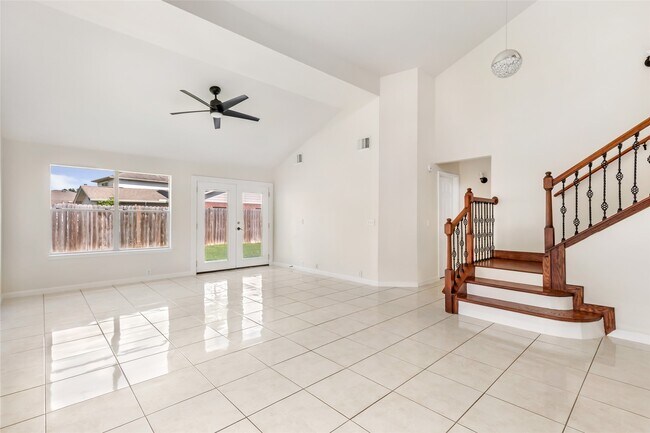 Building Photo - 671 Cypresswood Trce