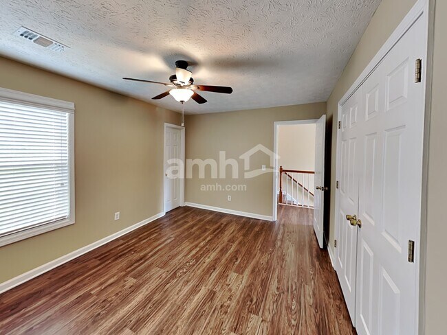 Building Photo - 3405 Guy Harbor Way