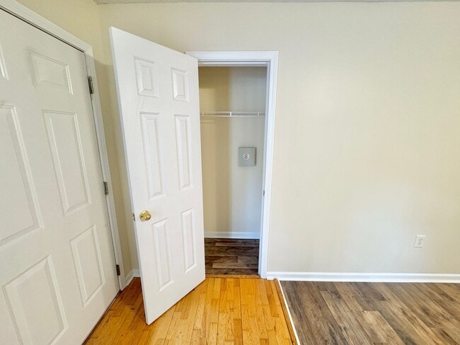 Building Photo - Statesville - 3BR/2BA