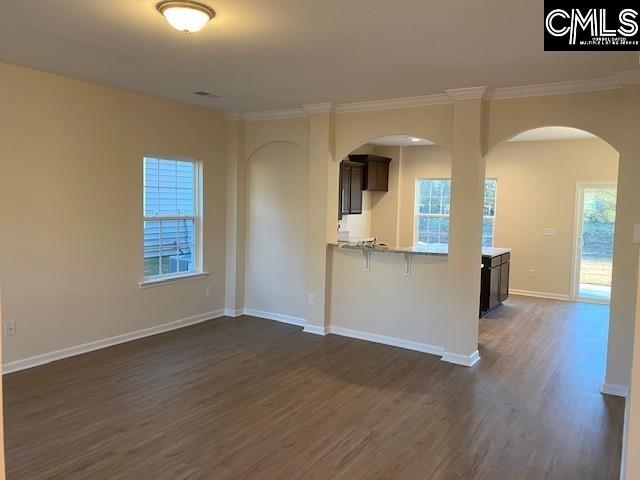 Building Photo - 1323 Tamarind Ln
