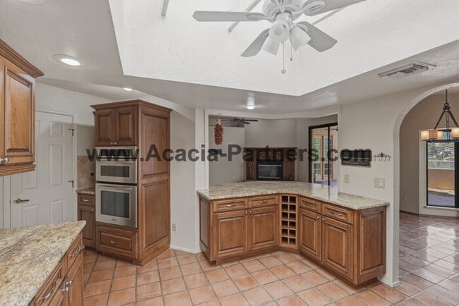 Building Photo - Three Bedroom/Two Bath Home