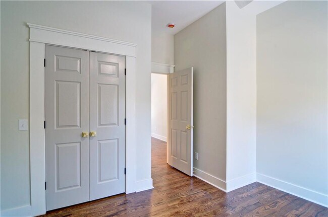 Building Photo - 12485 Reinhardt College Pkwy