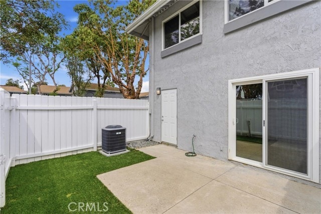 Building Photo - 9582 Pettswood Dr