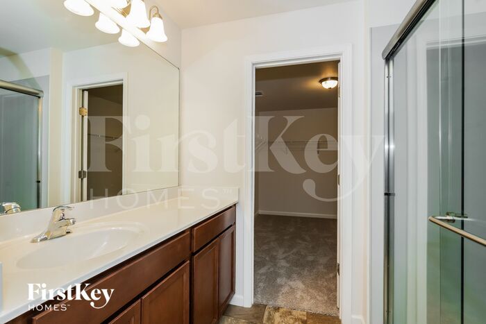 Building Photo - 3523 Pitchers Ln