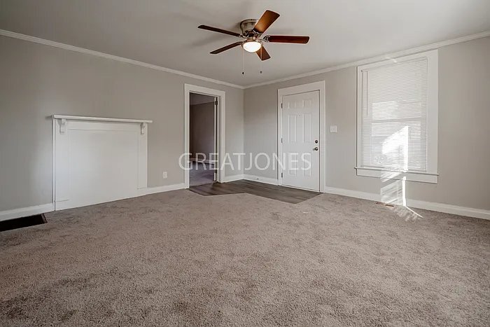 Building Photo - 309 H St