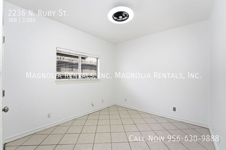 Building Photo - 2236 N Ruby St