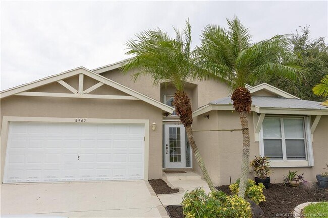 Building Photo - 8965 SW Chevy Cir