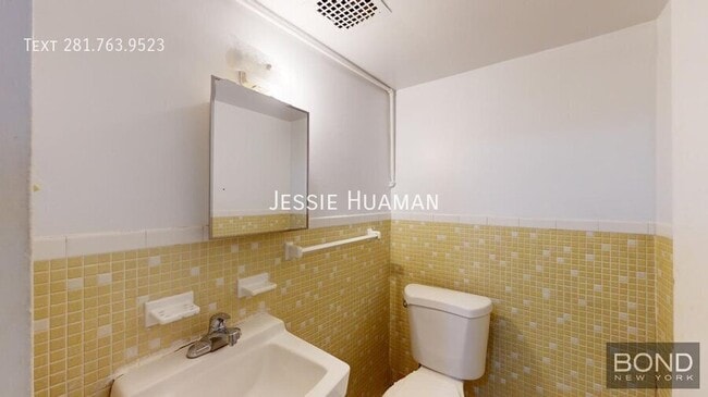 Building Photo - 286 W End Ave