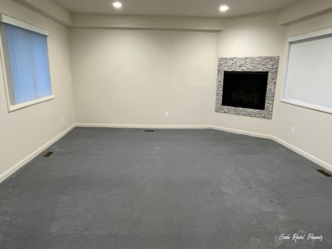 Building Photo - 14140 26 Mile Rd