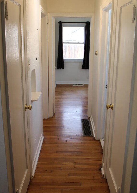 Building Photo - 1531 Willow St