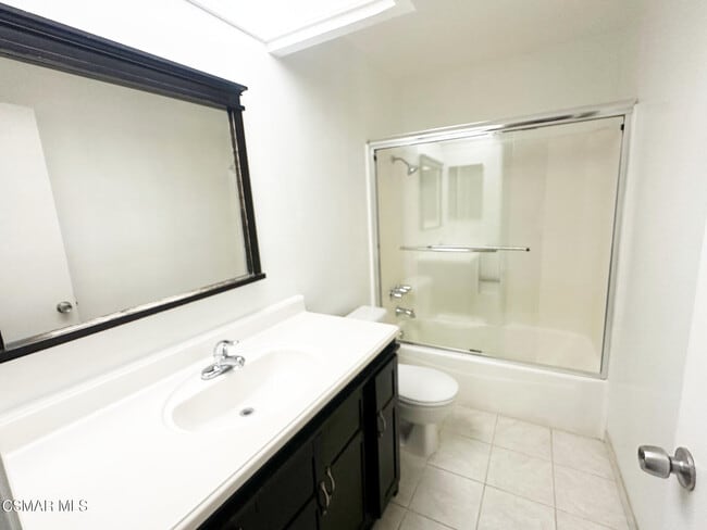 Building Photo - 2410 Bolker Dr