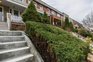 Building Photo - 720 Fairmont St NW