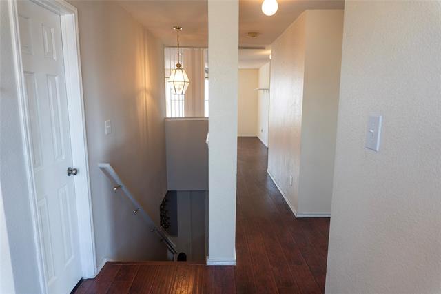 Building Photo - 10120 Sourwood Dr