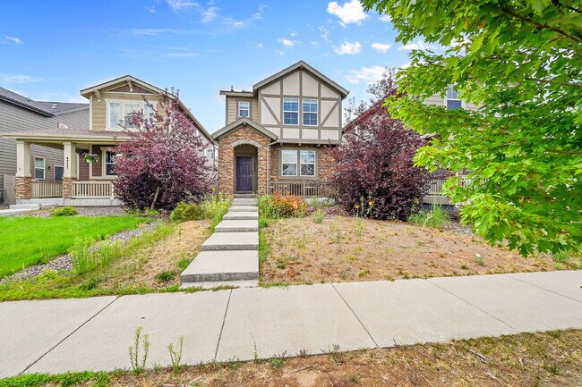 Building Photo - $2,850.00 - 3 Bedrooms, 2.5 Bathrooms, Sin...
