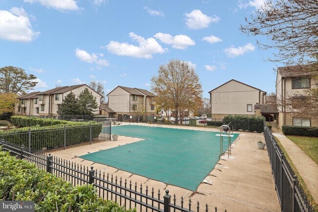 Building Photo - 1751 Westwind Way