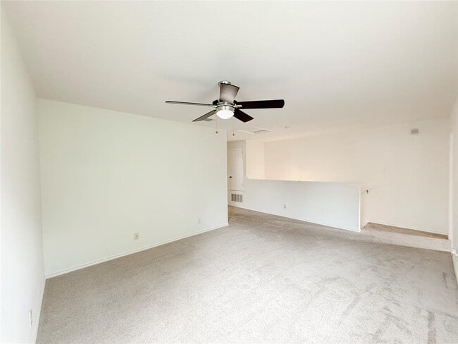 Building Photo - 6708 Cornish Hen Ln