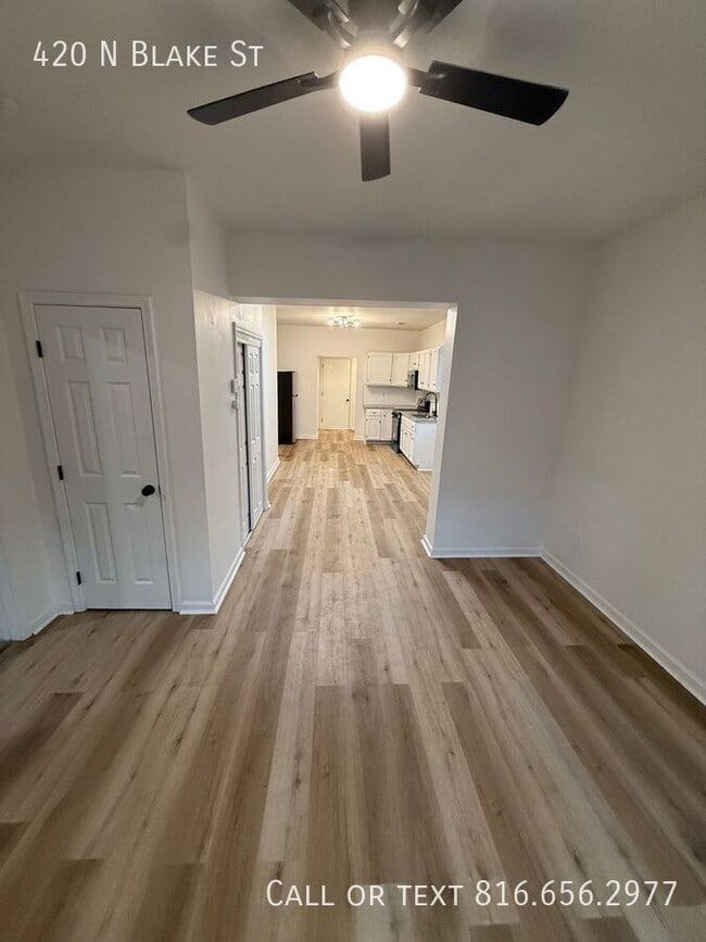 Building Photo - 420 N Blake St