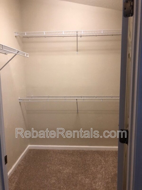 Building Photo - 13498 Essence Ct