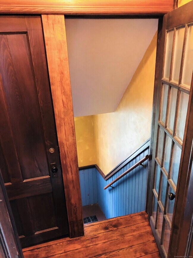 Building Photo - 39 Pearl St