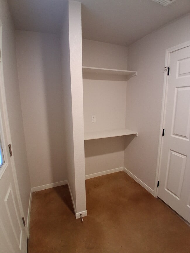 Building Photo - 1811 Indian Trail