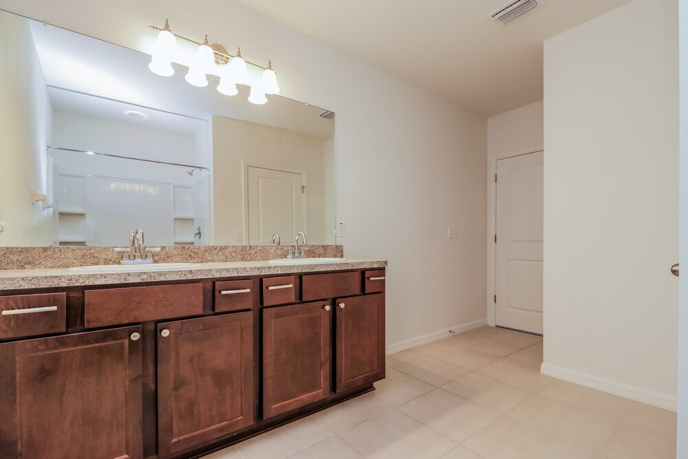 Building Photo - 3767 Bramblewood Loop