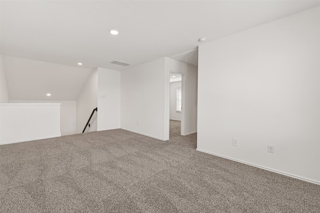 Building Photo - 7427 Audubon Russet Dr