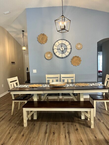 Large Dining Area - 222 Reserve Dr
