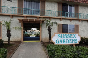 Building Photo - Swell Apartments