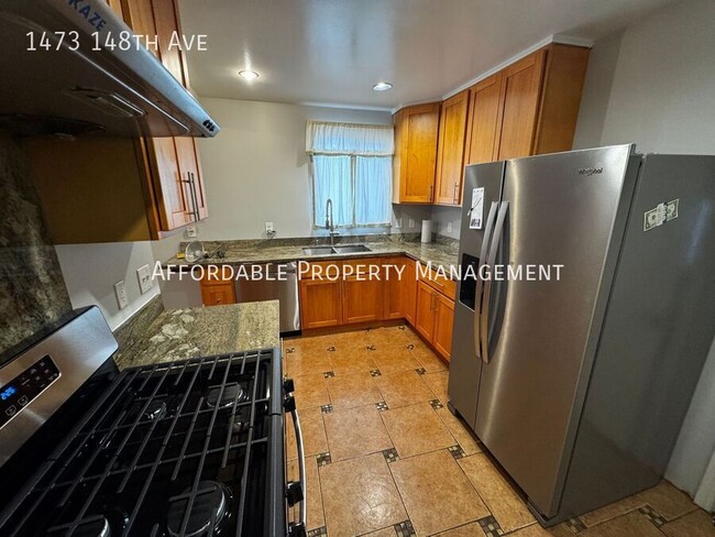 Building Photo - 1473 148th Ave