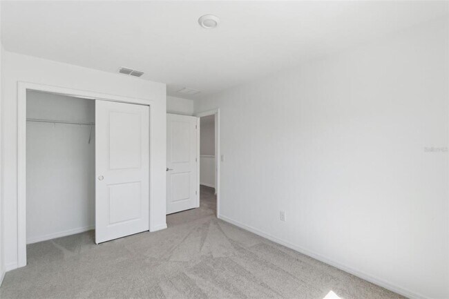 Building Photo - 15125 Cuzcorro Ct