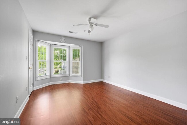 Building Photo - 12209 Fairfield House Dr