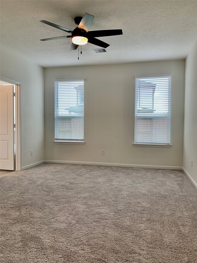 Building Photo - 2920 Grand Anse Dr