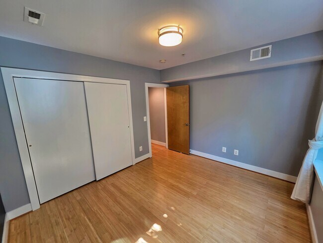Building Photo - 3404 13th St NW