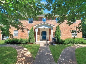 Building Photo - 3206 Orchard Manor Cir