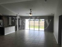 Building Photo - 1713 NW Juanita Pl